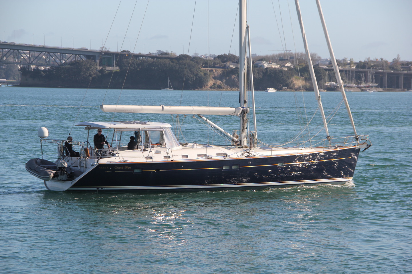 Beneteau 523- 2005 image 1